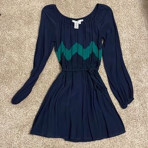 Navy and green long sleeve mini dress